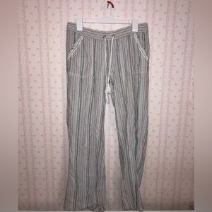 Cute striped linen pants! Size 11/30